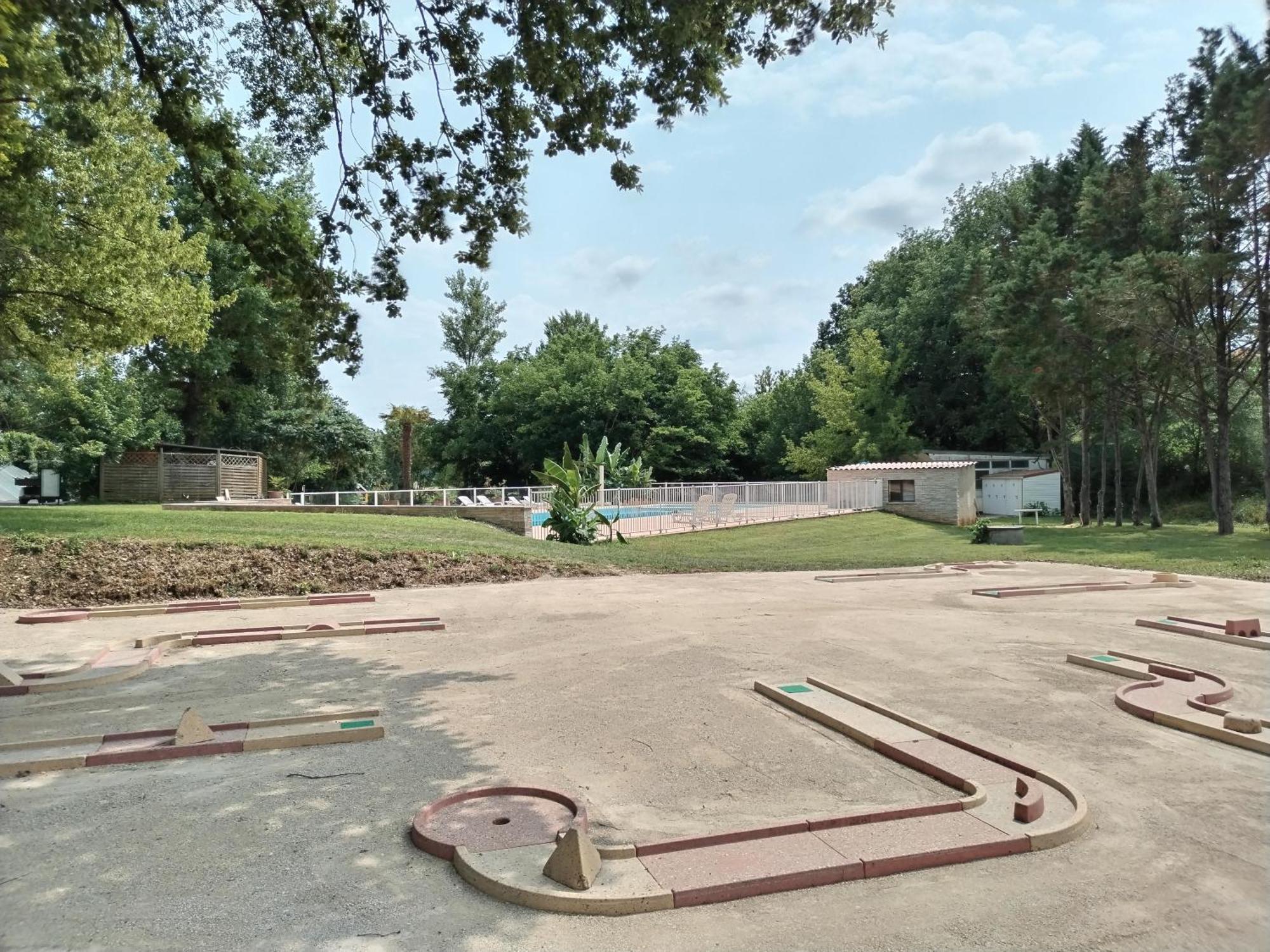Camping Nature Le Valenty Mobil-Home-Dordogne Panoramique Clim Piscine Soturac Esterno foto