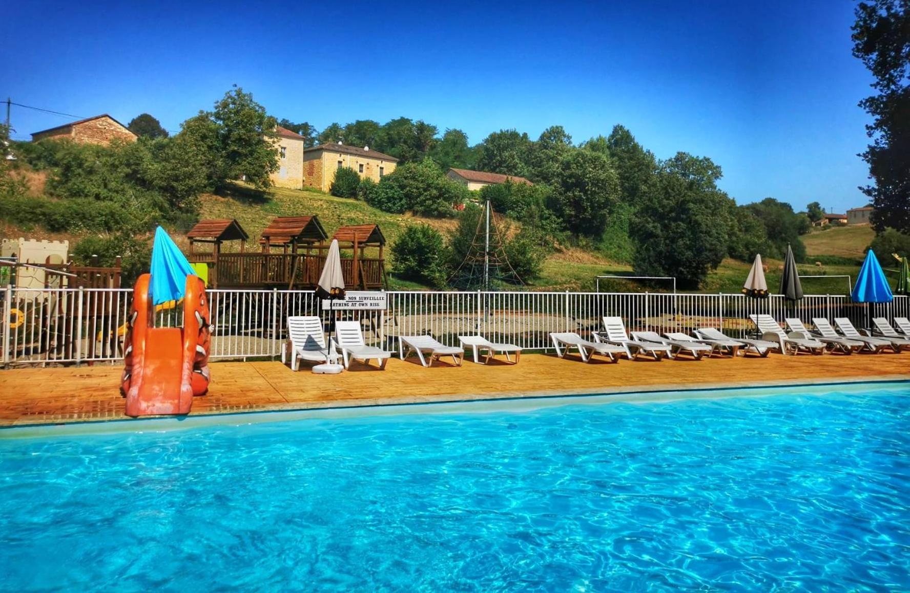 Camping Nature Le Valenty Mobil-Home-Dordogne Panoramique Clim Piscine Soturac Esterno foto
